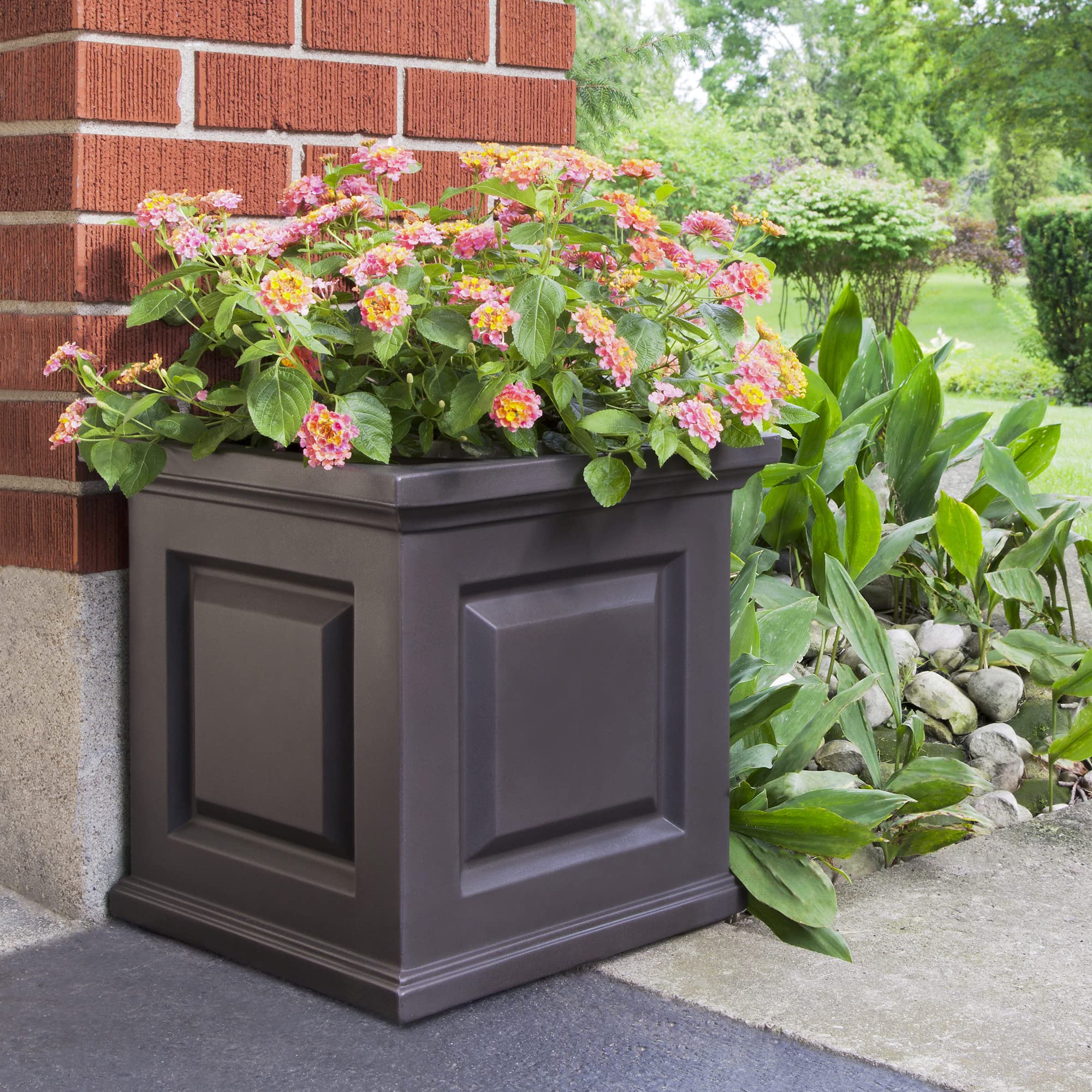 Mayne 5865-ES Polyethylene Planter, Espresso - Image 8