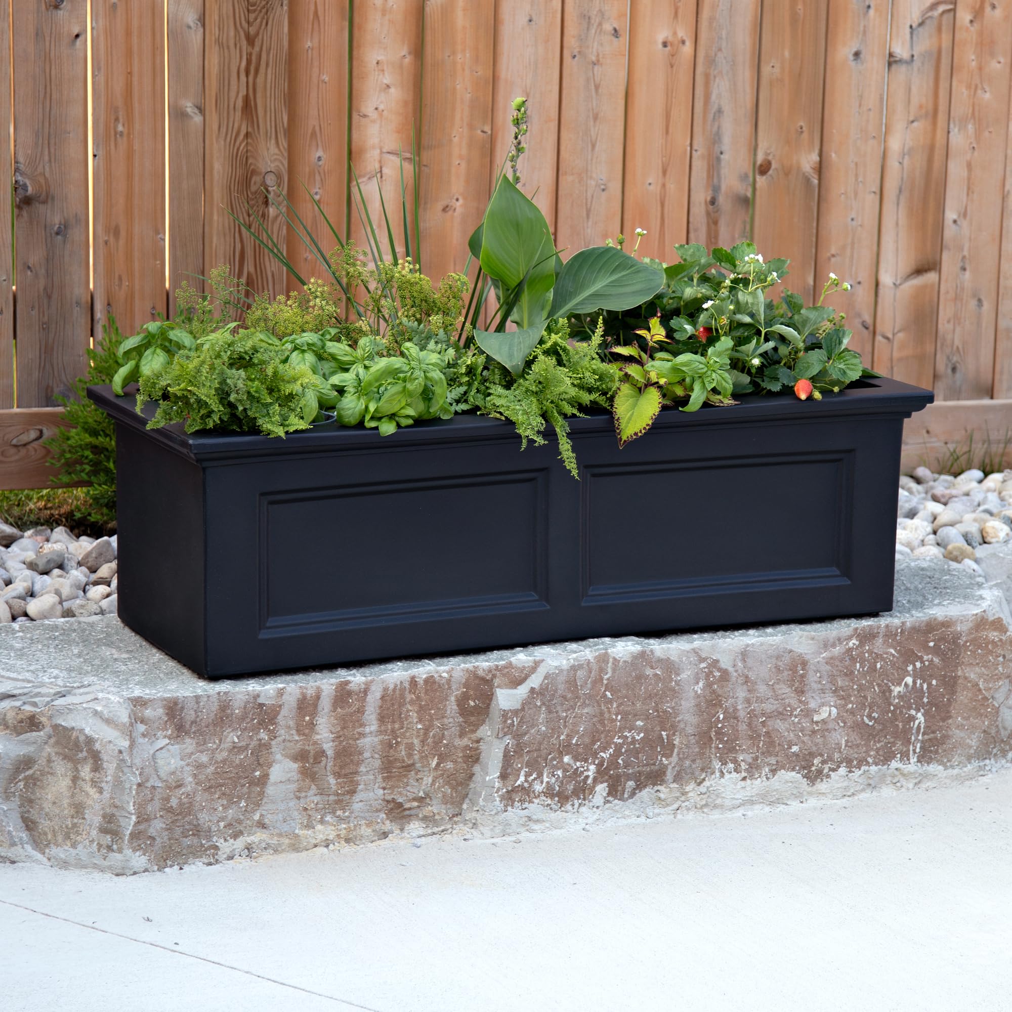 Mayne Inc. Fairfield 48in Garden Bed - Black - 48in L x 18in W x 14in H - with Gallon Built-in Water Reservoir (4889-B) - Image 4